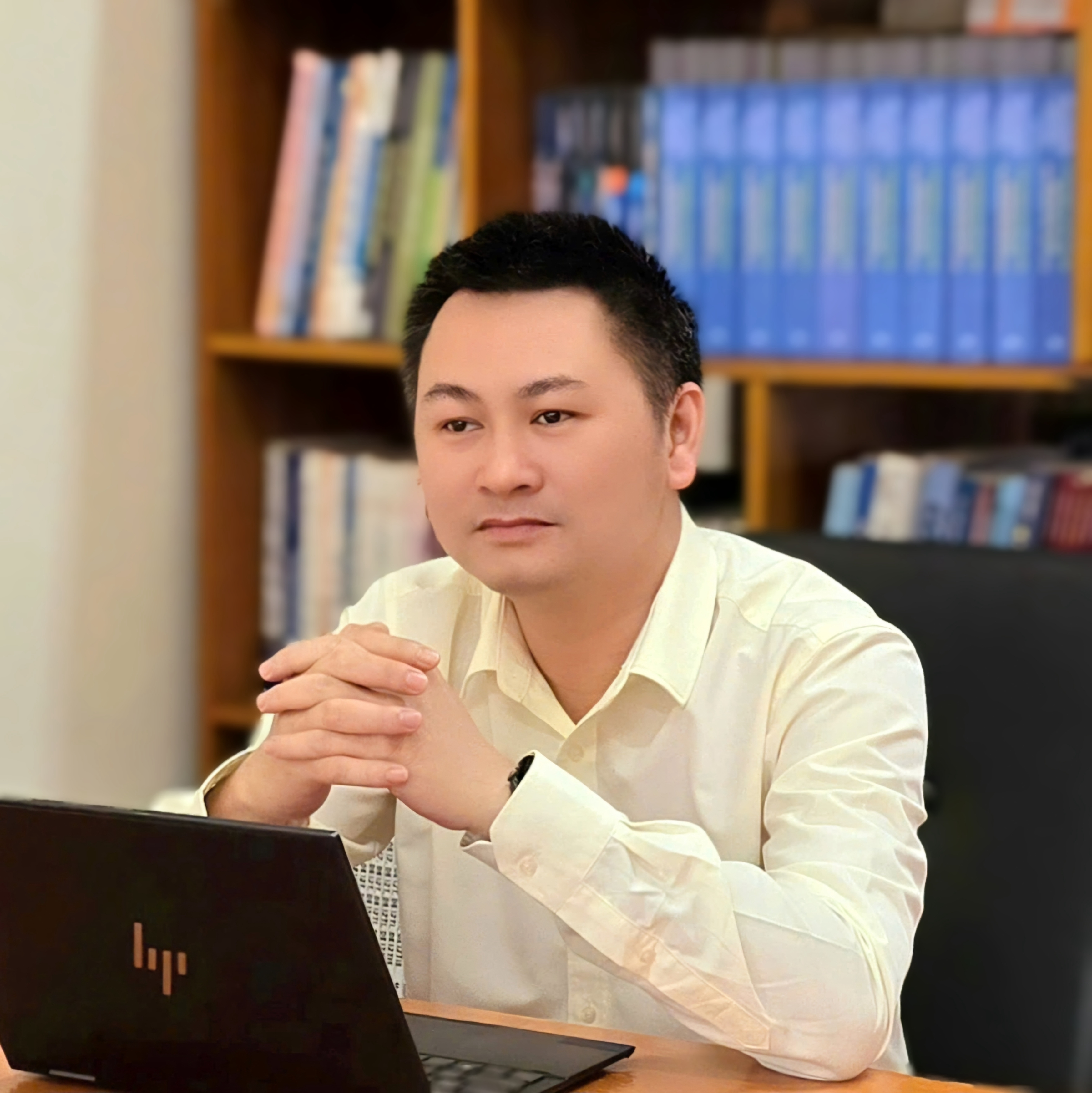 Mr. Nguyễn Hoài Phương